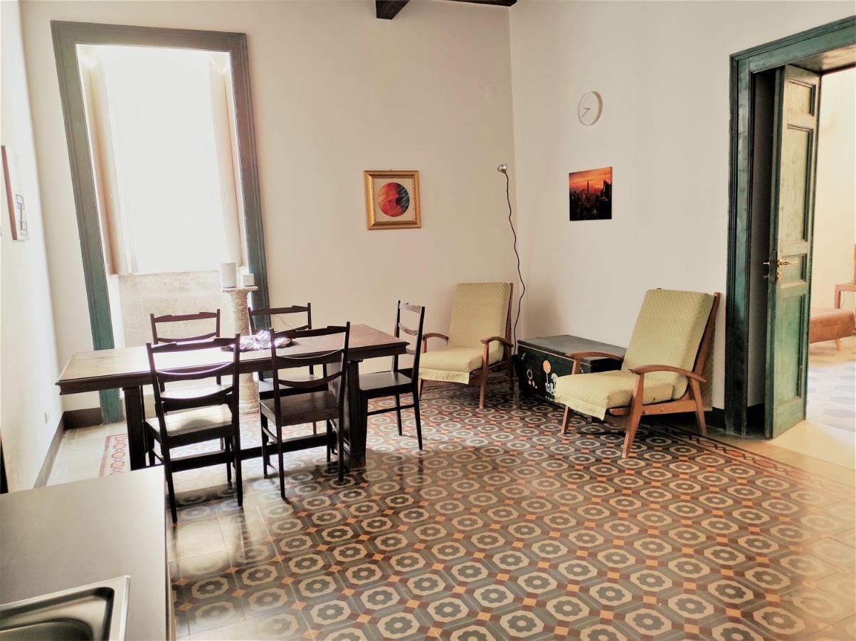 Residenza Diana- Ortigia Holidays Syracuse Exterior photo